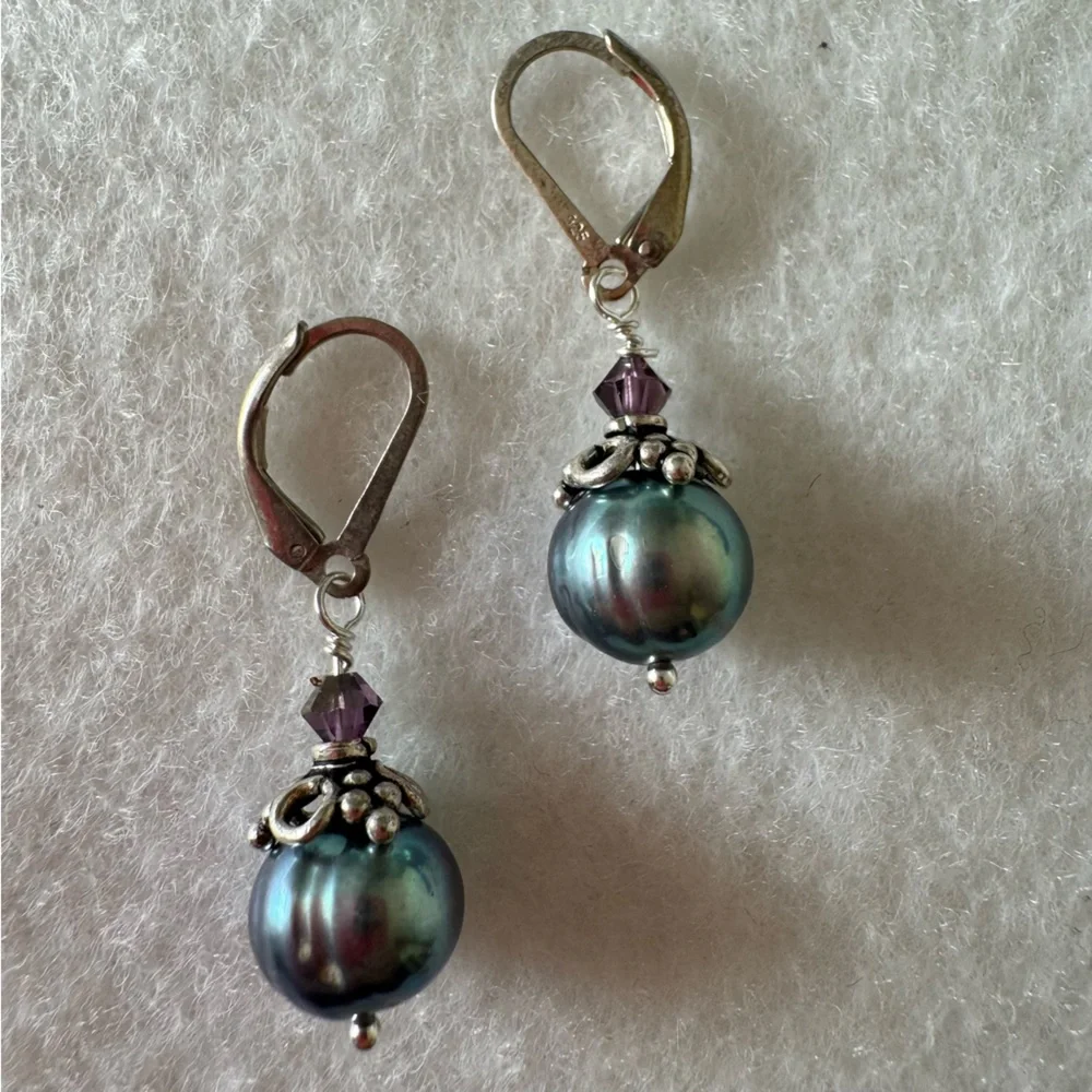 Large Gray Pearl and 925 Sterling Silver Dangle Drop Handmade Earrings